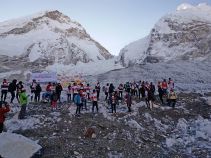 Start Everest Marathon 2015 at the foot of the Khumbu Icefall